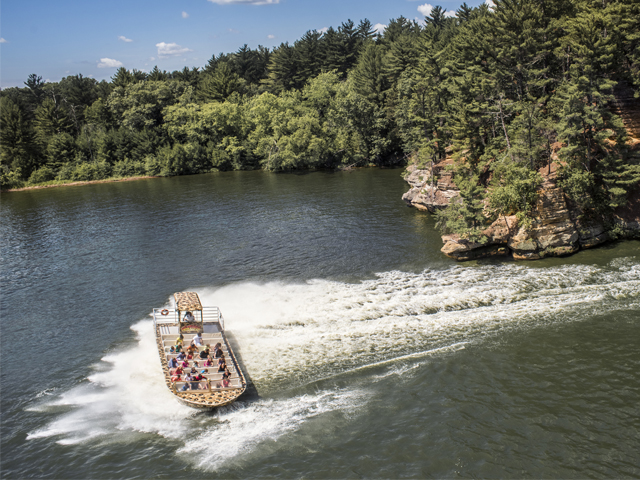 WildThing Jet Boats in Wisconsin Dells.