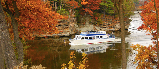 Dells Boat Tours