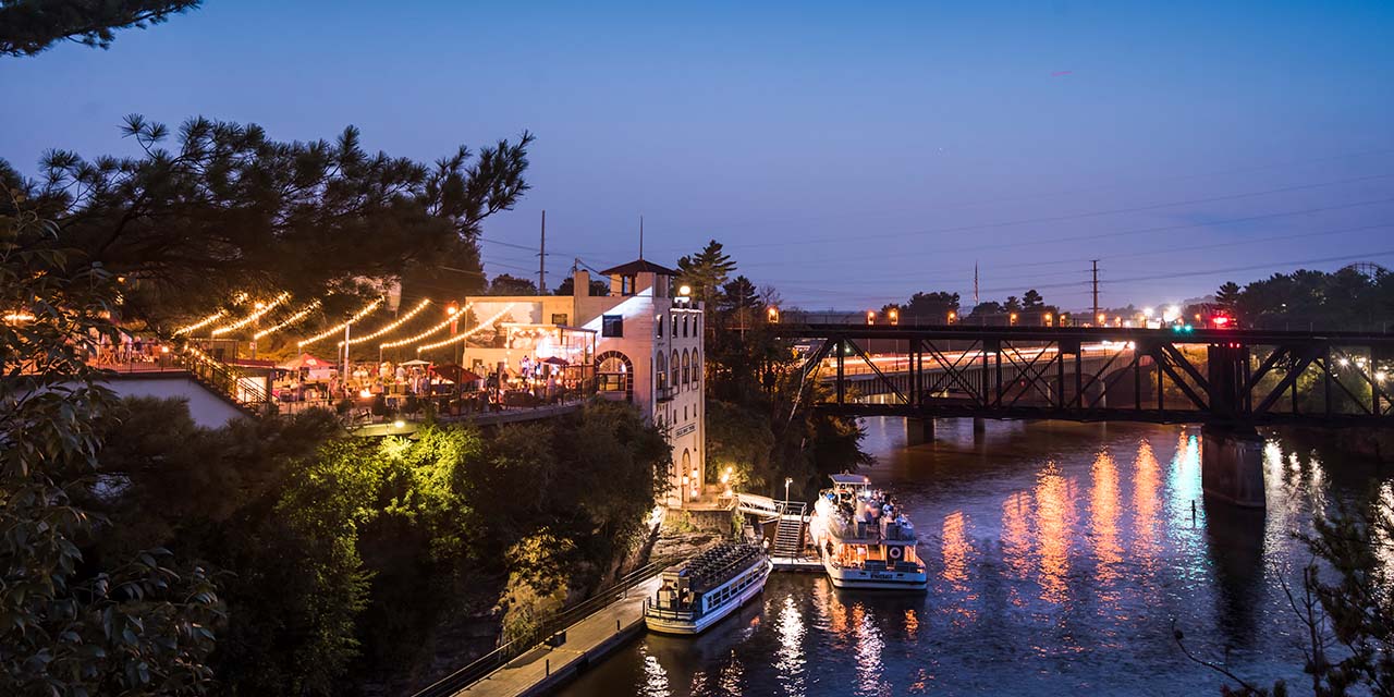 Downtown Wisconsin Dells riverfront view