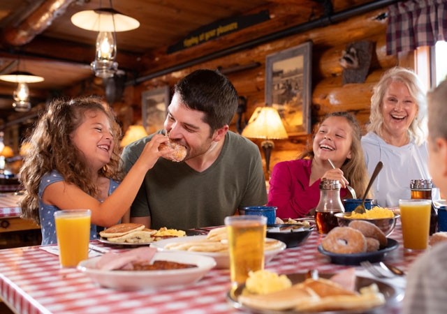 Breakfast Family Fun at Paul Bunyan's Cook Shanty