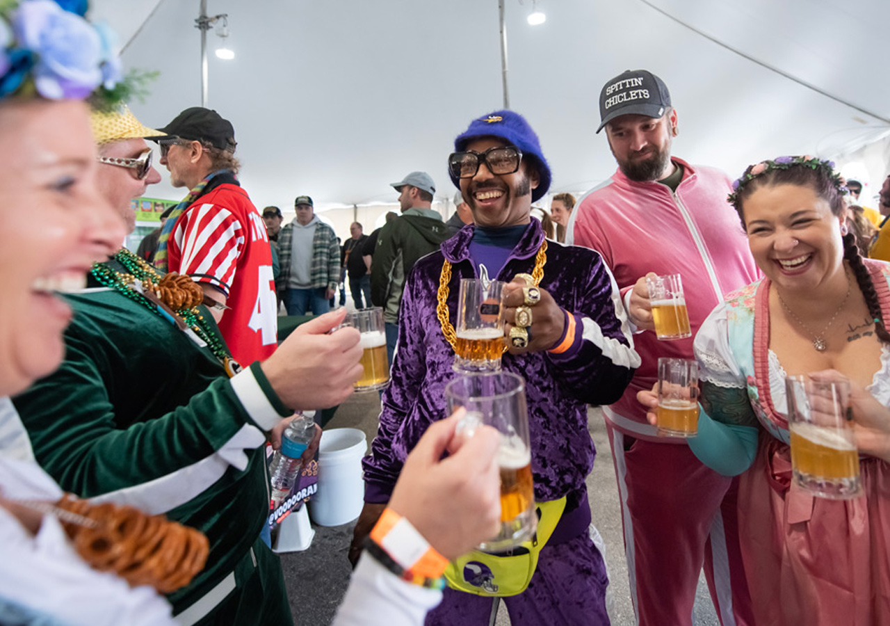 Hyperlink to Festivals and Events page.