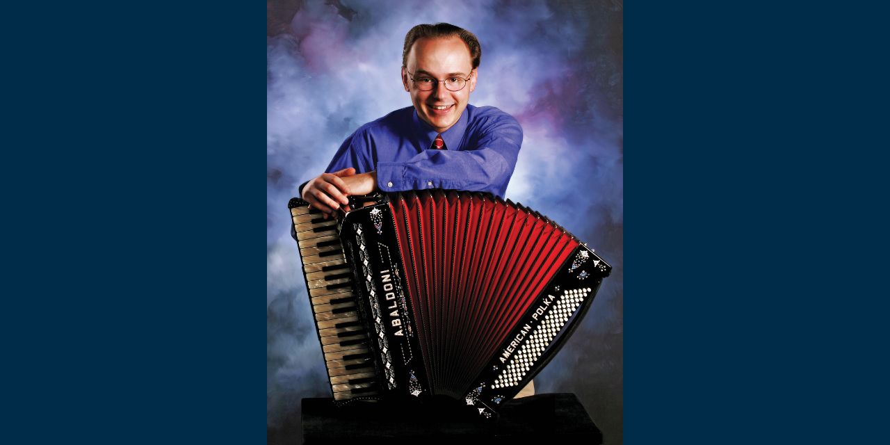 Mike Schneider and his accordion thing