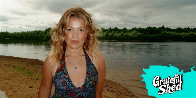 Rayna Marie on a beach