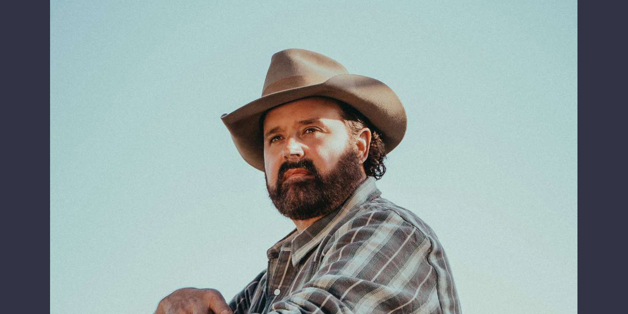Randy Houser at Crystal Grand Music Theatre