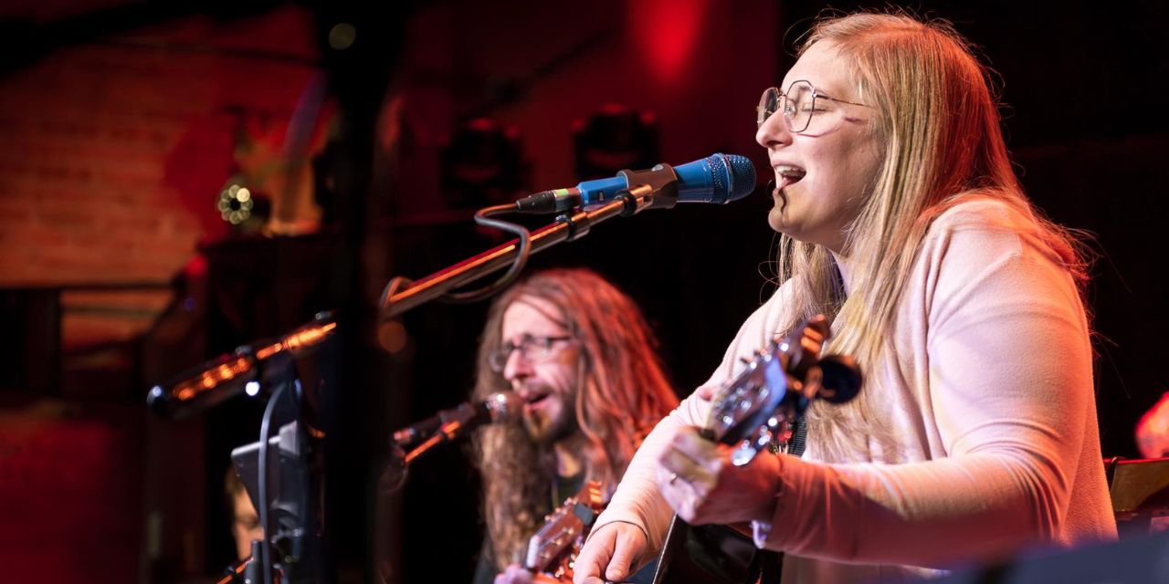 Blue Moon Allery Live at Pals Brewing Company