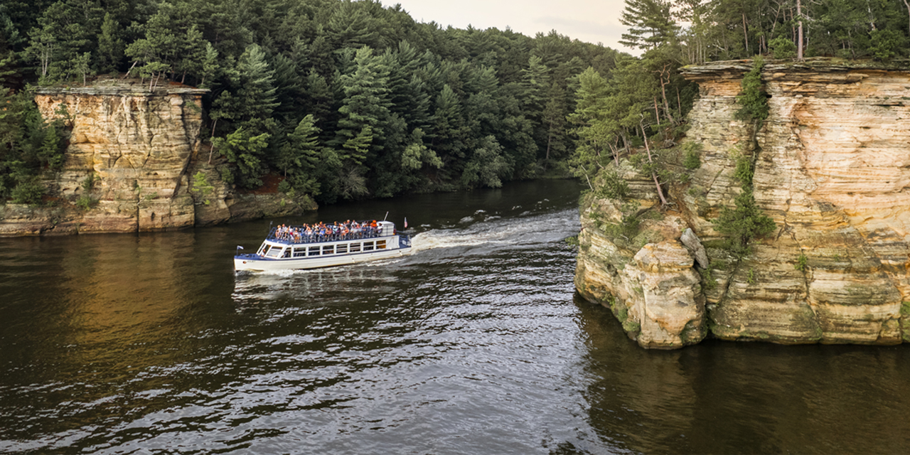 Scenic Tours in Wisconsin Dells Scenic Tours in Wisconsin Dells