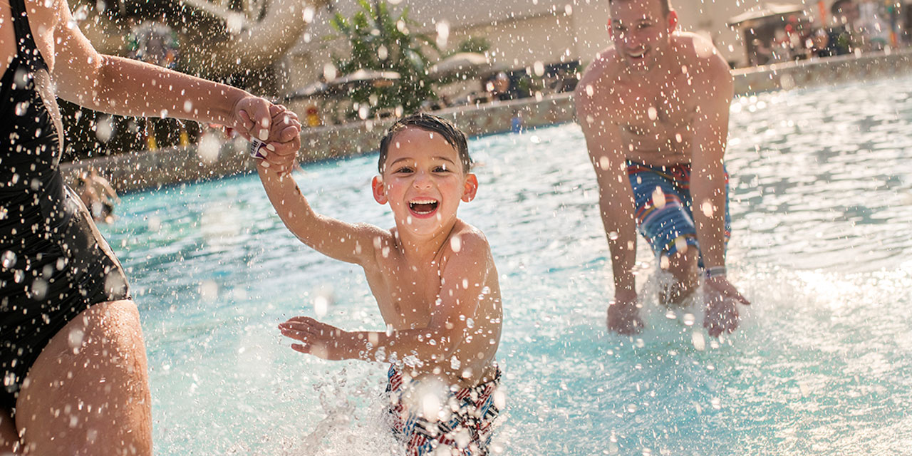 Indoor waterpark in Wisconsin Dells