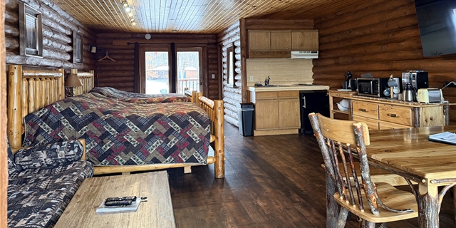 Exterior of Cedar Lodge cabins.