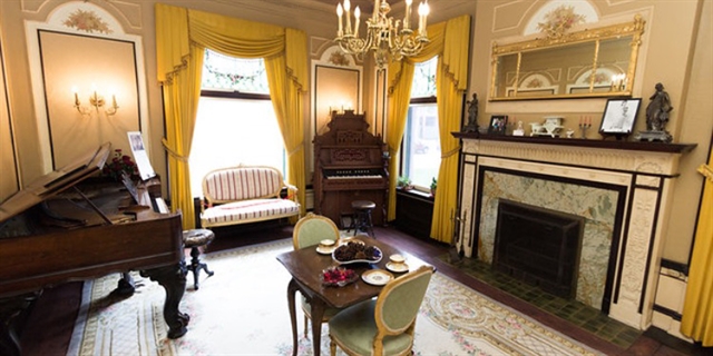 interior of ringling house