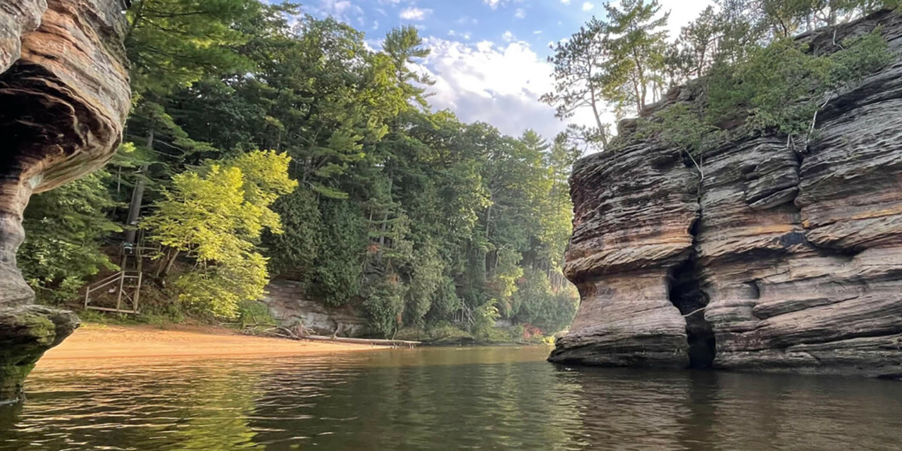 The unique Wisconsin Dells rock formations and nature.