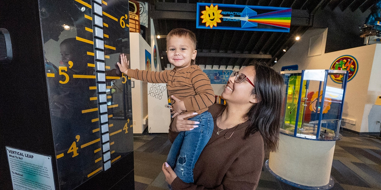 Boy and mom at tommy bartlett exploratory