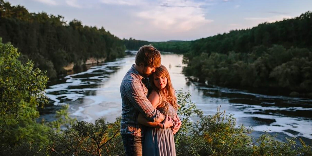 A couple during a photo shoot.